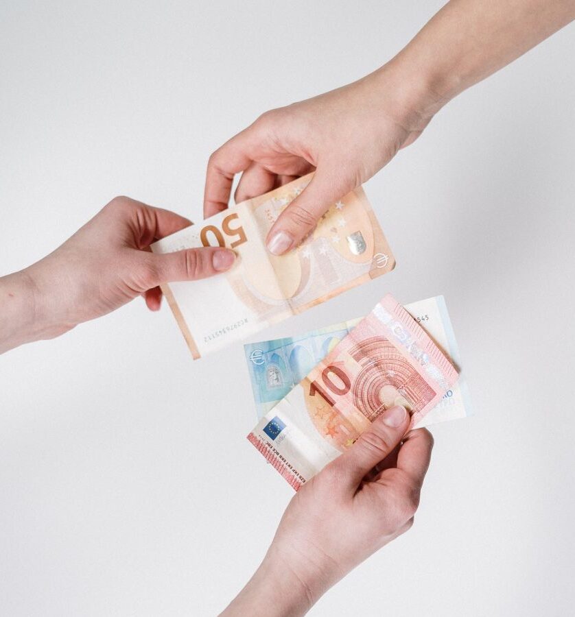 Compensation and benefits requirements in Switzerland