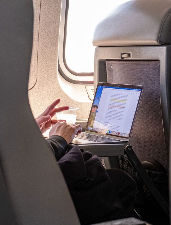 How Does an EOR Support Global Mobility?